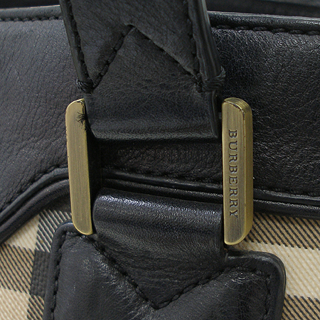 Burberry(������) �� ��� üũ PVC �ٰ� ��Ʈ�� �̹���5 - ���̺��� �߰���ǰ