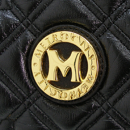 Metrocity(��Ʈ�ν�Ƽ) ����ΰ� ������ ũ�ν��� �̹���4 - ���̺��� �߰���ǰ