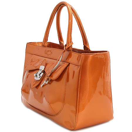 FURLA(�Ƕ�) ������ ���̴�Ʈ ����� �̹���3 - ���̺��� �߰���ǰ