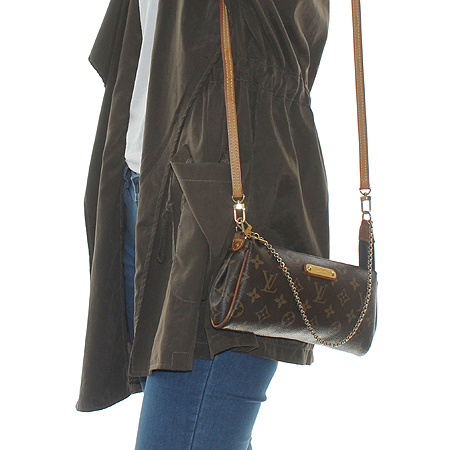 Louis Vuitton(���̺���) M95567 ���׷� ĵ���� ����Ŭ��ġ 2WAY [��������] �̹���6 - ���̺��� �߰���ǰ