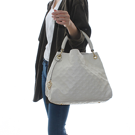 Louis Vuitton(���̺���) M93449 ���׷� �������� ��ġ MM ����� �̹���6 - ���̺��� �߰���ǰ
