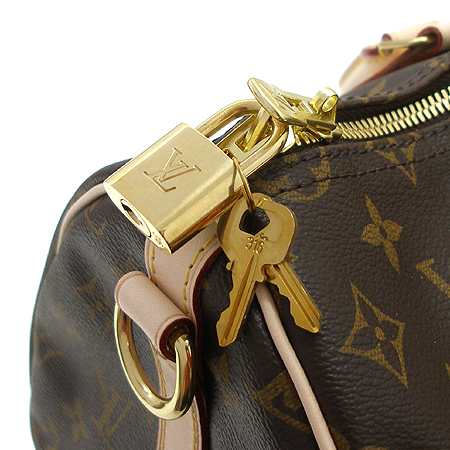 Louis Vuitton(���̺���) M40392 ���׷� ĵ���� ���� ���ǵ� 35������ ��Ʈ�� + �����Ʈ�� [�б�������] �̹���5 - ���̺��� �߰���ǰ