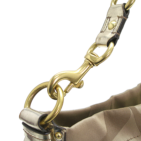 Coach(��ġ) 13008 �ñ׳��� �к긯 ����� �̹���4 - ���̺��� �߰���ǰ