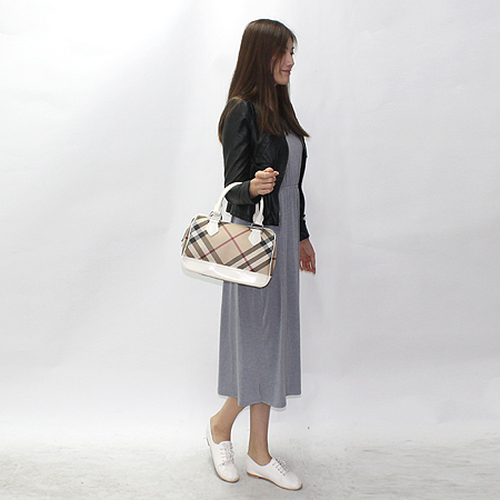 Burberry(������) �� ��� üũ PVC ������ ��Ʈ�� �̹���7 - ���̺��� �߰���ǰ