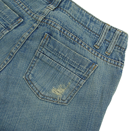 GAP(��) û �ݹ��� �̹���3 - ���̺��� �߰���ǰ