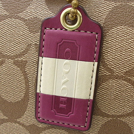 Coach(��ġ) 458/2 �ñ׳�ó PVC ������ ��Ʈ�� �̹���4 - ���̺��� �߰���ǰ