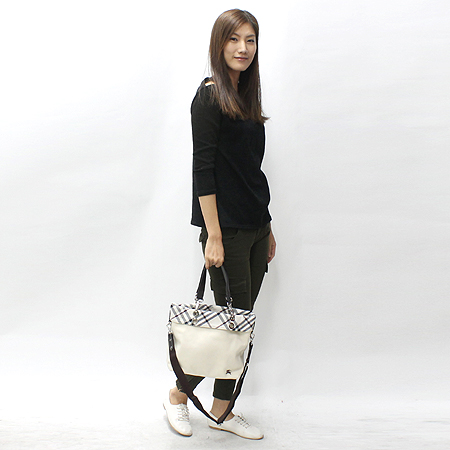 Burberry(������) ���� �� �к긯 üũ ��Ʈ�� + ũ�ν� ��Ʈ�� �̹���6 - ���̺��� �߰���ǰ