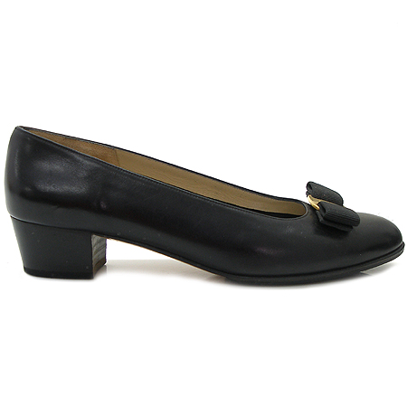 Ferragamo(��󰡸�) �ٶ� ��� ������ ������ ���� �̹���4 - ���̺��� �߰���ǰ