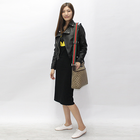 Gucci(����) 189751 GG�ΰ� �𰡵� ũ�ν��� �̹���6 - ���̺��� �߰���ǰ