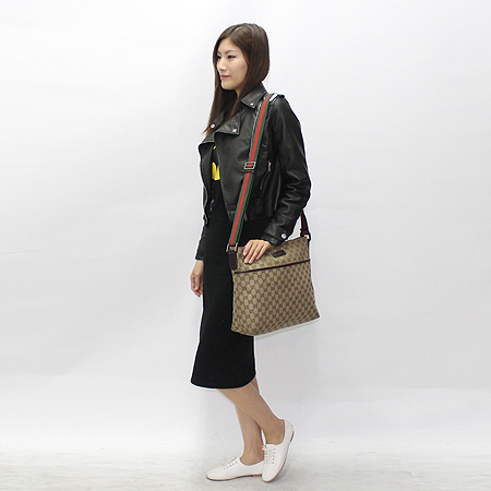 Gucci(����) 189751 GG�ΰ� �𰡵� ũ�ν��� �̹���7 - ���̺��� �߰���ǰ