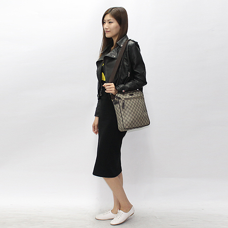 Gucci(����) 201448 GG �ΰ� PVC ũ�ν��� �̹���7 - ���̺��� �߰���ǰ
