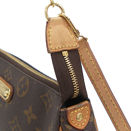 Louis Vuitton(���̺���) M95567 ���׷� ĵ���� ����Ŭ��ġ 2WAY [�б�����������2ȣ��] �̹���3 - ���̺��� �߰���ǰ