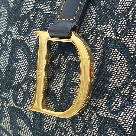 Dior(ũ����î���) �ΰ� �к긯 ��Ʈ�� �̹���4 - ���̺��� �߰���ǰ