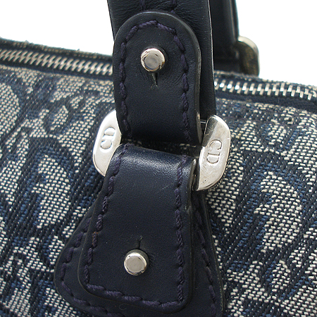 Dior(ũ����î���) �ΰ� ������ ��Ʈ�� �̹���4 - ���̺��� �߰���ǰ