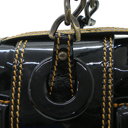 Fendi(���) 8BN165 ���� ���̴�Ʈ B�� ����� �̹���4 - ���̺��� �߰���ǰ