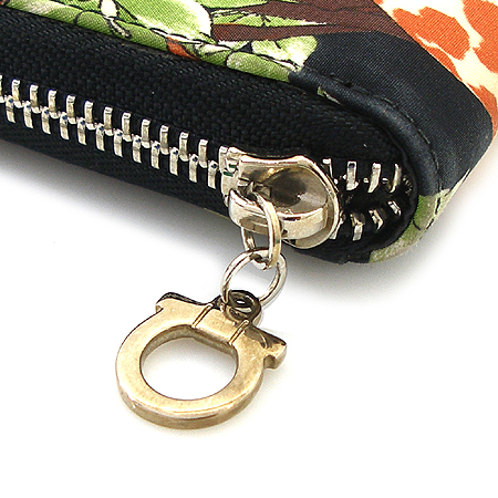 Ferragamo(��󰡸�) 22 6195 �к긯 ¤�� ������ [��ġ��] �̹���2 - ���̺��� �߰���ǰ