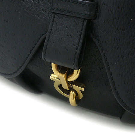 Ferragamo(��󰡸�) 21 5833 ���� ���� ���� ��ġ�� ��� ����� �̹���4 - ���̺��� �߰���ǰ