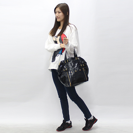 YSL(�Ի��ζ�) 172453 ���̴�Ʈ ���̺� �ٿ�Ÿ�� M������ ��Ʈ�� [��������] �̹���7 - ���̺��� �߰���ǰ