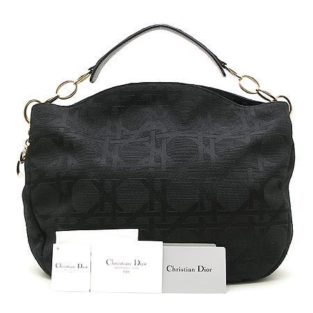 Dior(ũ����î���) ��� �ΰ� ü�� ȣ�� ����� �̹���2 - ���̺��� �߰���ǰ