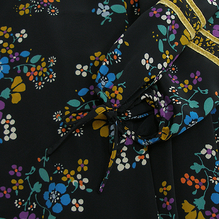 ZARA(�ڶ�) TRF ���ǽ� �̹���2 - ���̺��� �߰���ǰ