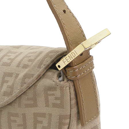 Fendi(���) 8BR003 FF �ΰ� �ڰ��� ���� �ΰ� ��Ŭ ����� �̹���3 - ���̺��� �߰���ǰ