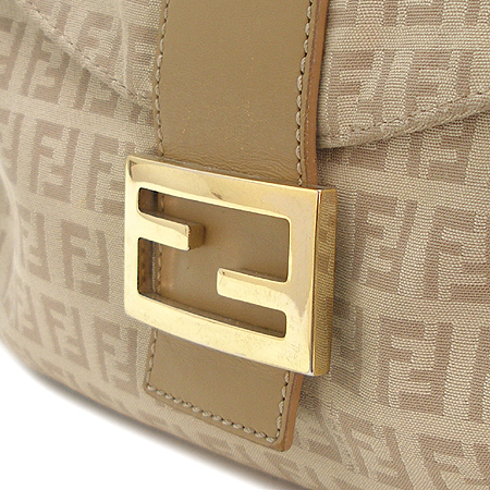 Fendi(���) 8BR003 FF �ΰ� �ڰ��� ���� �ΰ� ��Ŭ ����� �̹���4 - ���̺��� �߰���ǰ