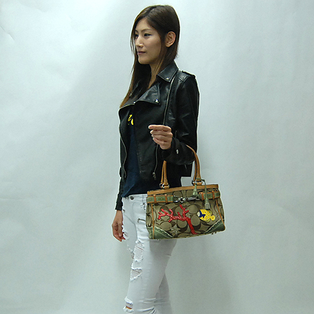 Coach(��ġ) 1489 �ñ׳�ó �ڰ��� �����̵� Ʈ���� ��Ʈ�� [��������] �̹���7 - ���̺��� �߰���ǰ