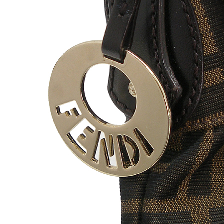 Fendi(���) 8BR445 FF �ΰ� �ڰ��� ��ī ����� �̹���4 - ���̺��� �߰���ǰ