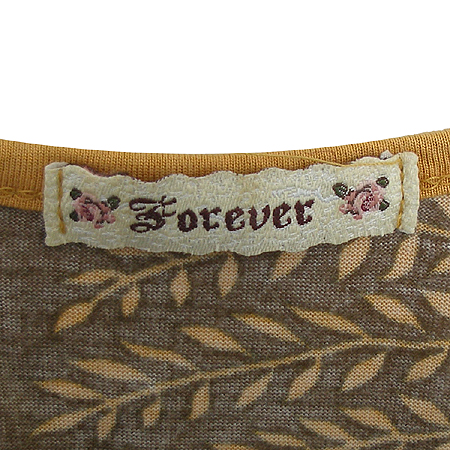 FOEVER21(������21) Ƽ[��õ��] �̹���4 - ���̺��� �߰���ǰ