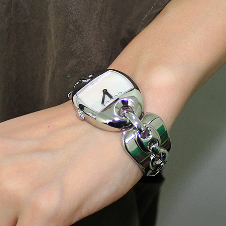 Gucci(����) YA121302 MARINA CHAIN(������ ü��) �ڰ��� ��ƿ ������ ���� �ð� [��������] �̹���6 - ���̺��� �߰���ǰ