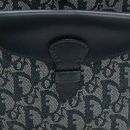 Dior(ũ����î���) �ΰ� �𰡵� ������ ����� �̹���4 - ���̺��� �߰���ǰ