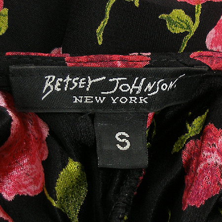 BETSEY JOHNSON(��������) ���ǽ� �̹���3 - ���̺��� �߰���ǰ
