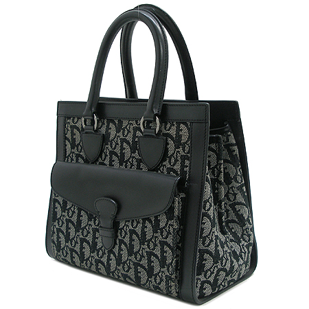 Dior(ũ����î���) �ΰ� �𰡵� ������ ��Ʈ�� �̹���3 - ���̺��� �߰���ǰ