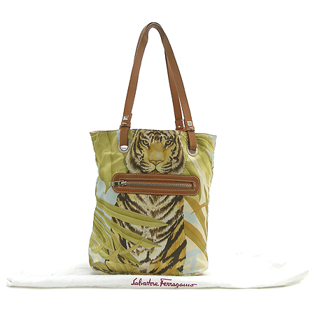 Ferragamo(��󰡸�) 21 3396 �к긯 ü���� ��� �ٰ� ��Ʈ�� �̹���2 - ���̺��� �߰���ǰ