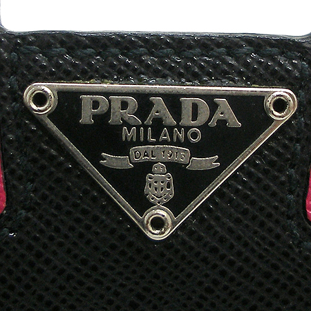 Prada(�����) ���ǾƳ� �� å ŰȦ�� �̹���2 - ���̺��� �߰���ǰ