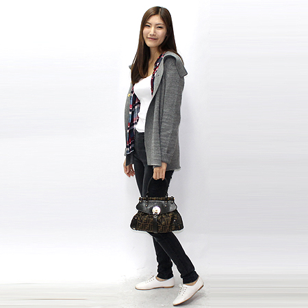Fendi(���) 8BN143 FF �ΰ� ��ī �ڰ��� ��Ʈ�� �̹���6 - ���̺��� �߰���ǰ