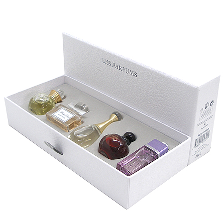 Dior(ũ����î���) LES PARFUMS De Dior ��� ��Ʈ �̹���3 - ���̺��� �߰���ǰ