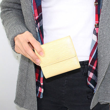 Louis Vuitton(̺) M6348A   Ʈ  Ʈ ī ׷ 3  ̹6 - ̺ ߰ǰ