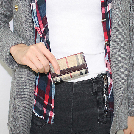 Burberry(������) �� Ŭ���� 6Ȧ�� Ű���̽� [�б�������] �̹���6 - ���̺��� �߰���ǰ
