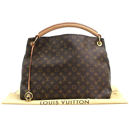 Louis Vuitton(���̺���) M40249 ���׷� ĵ���� ��ġ MM ����� [�б�����������2ȣ��] �̹���2 - ���̺��� �߰���ǰ