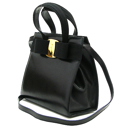 Ferragamo(��󰡸�) 21 4178 ���� �ٶ� ��� ��Ʈ�� �̹���2 - ���̺��� �߰���ǰ