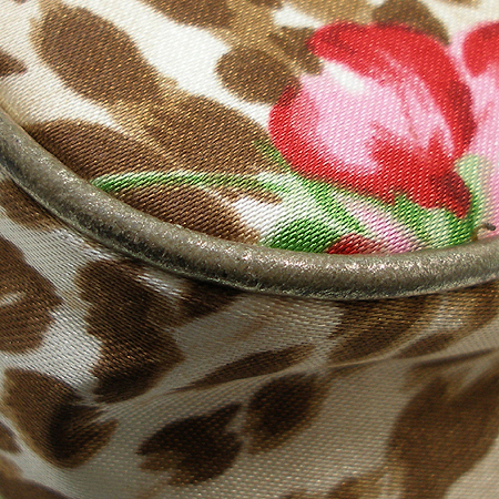 Blumarine(���縶��) ����� �����ĵ� ��� ���� ��Ż�� ����� �̹���5 - ���̺��� �߰���ǰ