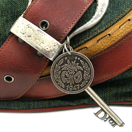 Dior(ũ����î���) ���� �ΰ� ��� ��Ƽ�� ������ �к긯 ��Ʈ�� [��������] �̹���4 - ���̺��� �߰���ǰ