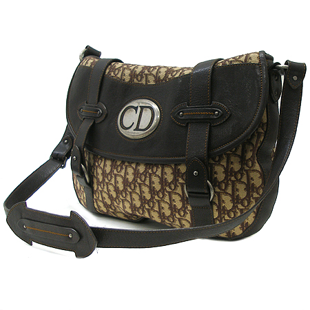 Dior(ũ����î���) �ΰ� ���� ���� �ΰ� ��� �к긯 ���� Ʈ���� ũ�ν��� [��������] �̹���2 - ���̺��� �߰���ǰ