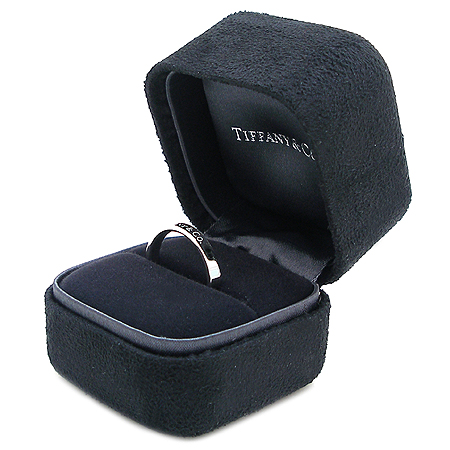 Tiffany(Ƽ�Ĵ�) 23778068 PT950(�÷�Ƽ��) 3MM TIFFANY&CO �̴ϼ� ���� - 14ȣ [��������] �̹���3 - ���̺��� �߰���ǰ