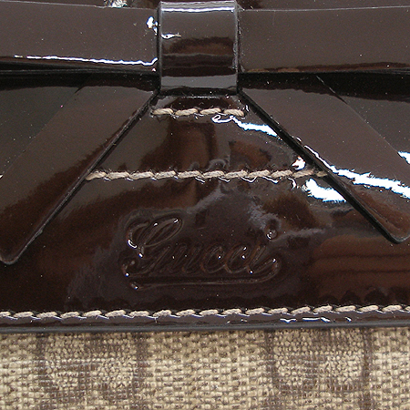 Gucci(����) 203559 GG �ΰ� PVC ���� ��� ���̴�Ʈ ������ �̹���3 - ���̺��� �߰���ǰ