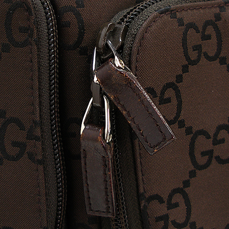 Gucci(����) 112249 GG�ΰ� �𰡵� ��Ƽ ���� ũ�ν��� [�б�������] �̹���3 - ���̺��� �߰���ǰ