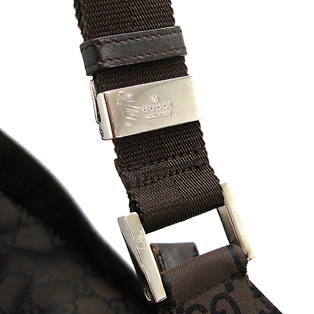 Gucci(����) 112249 GG�ΰ� �𰡵� ��Ƽ ���� ũ�ν��� [�б�������] �̹���4 - ���̺��� �߰���ǰ