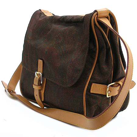Etro(��Ʈ��) ������ �к긯 ���� ��� ũ�ν��� �̹���3 - ���̺��� �߰���ǰ