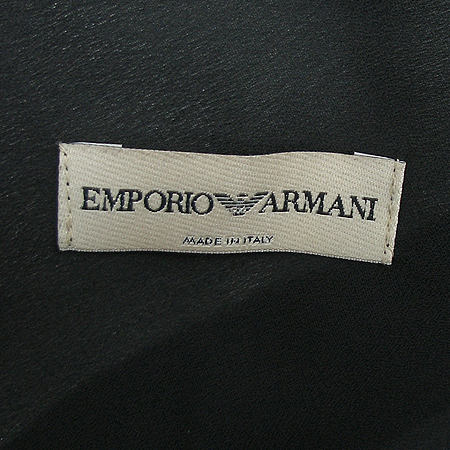 Emporio Armani(���������Ƹ�����) ���� �̹���3 - ���̺��� �߰���ǰ